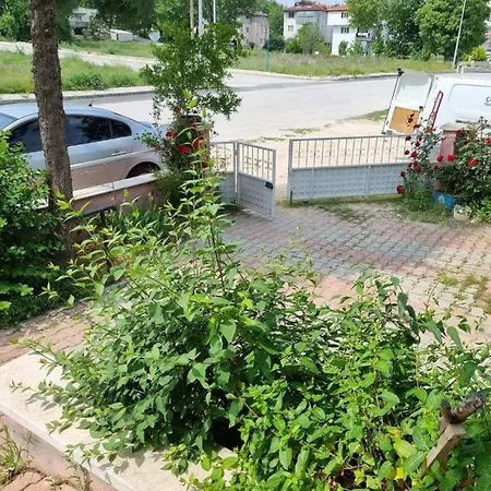 Апартаменты Rainfort Guemuesler Giris *